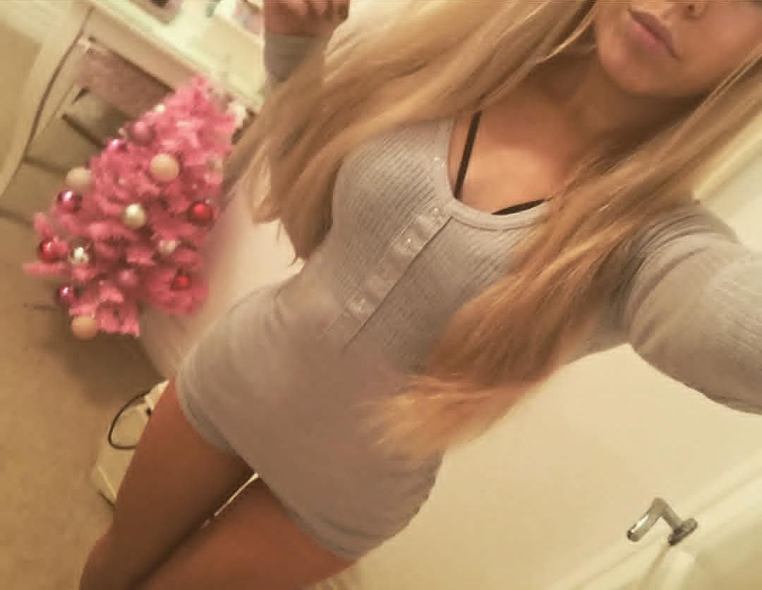 ArzumCo's tweet photo. Halkalı escort  bayan miray ciddi beyler arasın 0538 840 36 93 https://t.co/fdMxRbNeqR