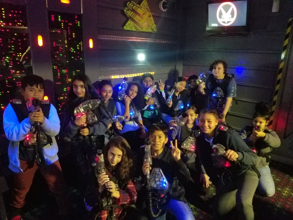 MrBannonWBMS's tweet photo. Laser Tag #SquadGoals @WestBroadwayMS #PBIS #WBMSFamily https://t.co/C4H9uKWyn7