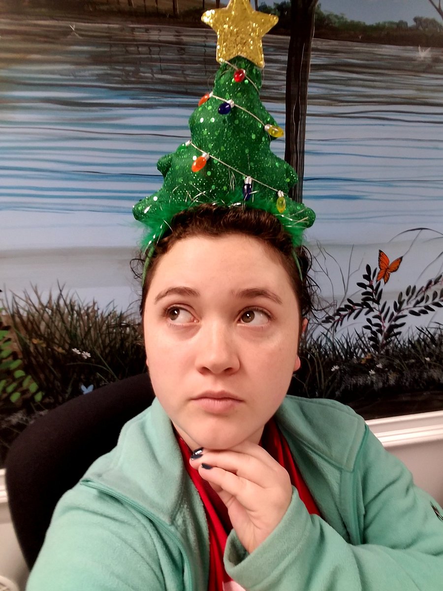 mscraigmcps's tweet photo. No shame in my holiday hat game! 🎄😆 #HolidaySpiritWeek

@APS_FATE https://t.co/MMYWVWUUvq