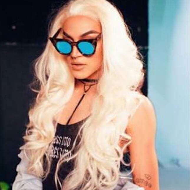 jornalhojeemdia's tweet image. Falcão sobre Pabllo Vittar: 'apareceu criatura para cantar mais ruim do que eu'.

Link: hoje.vc/1dhol