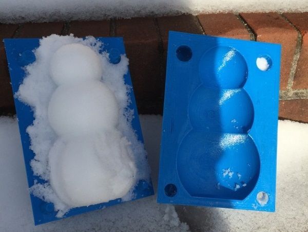 Create an army of miniature snowmen with 3D printed snowman molds. <a href="/3ders/">3ders</a> #3DPrintPoints #GCC
buff.ly/2yC6LRf