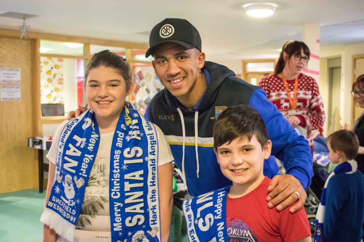BluebellWoodCH's tweet photo. We’ve all been enjoying a fantastic #BlueAndWhiteChristmas visit from @swfc

Thank you for coming, it means so much to us. #swfc #owls https://t.co/GhgJBeBkbe
