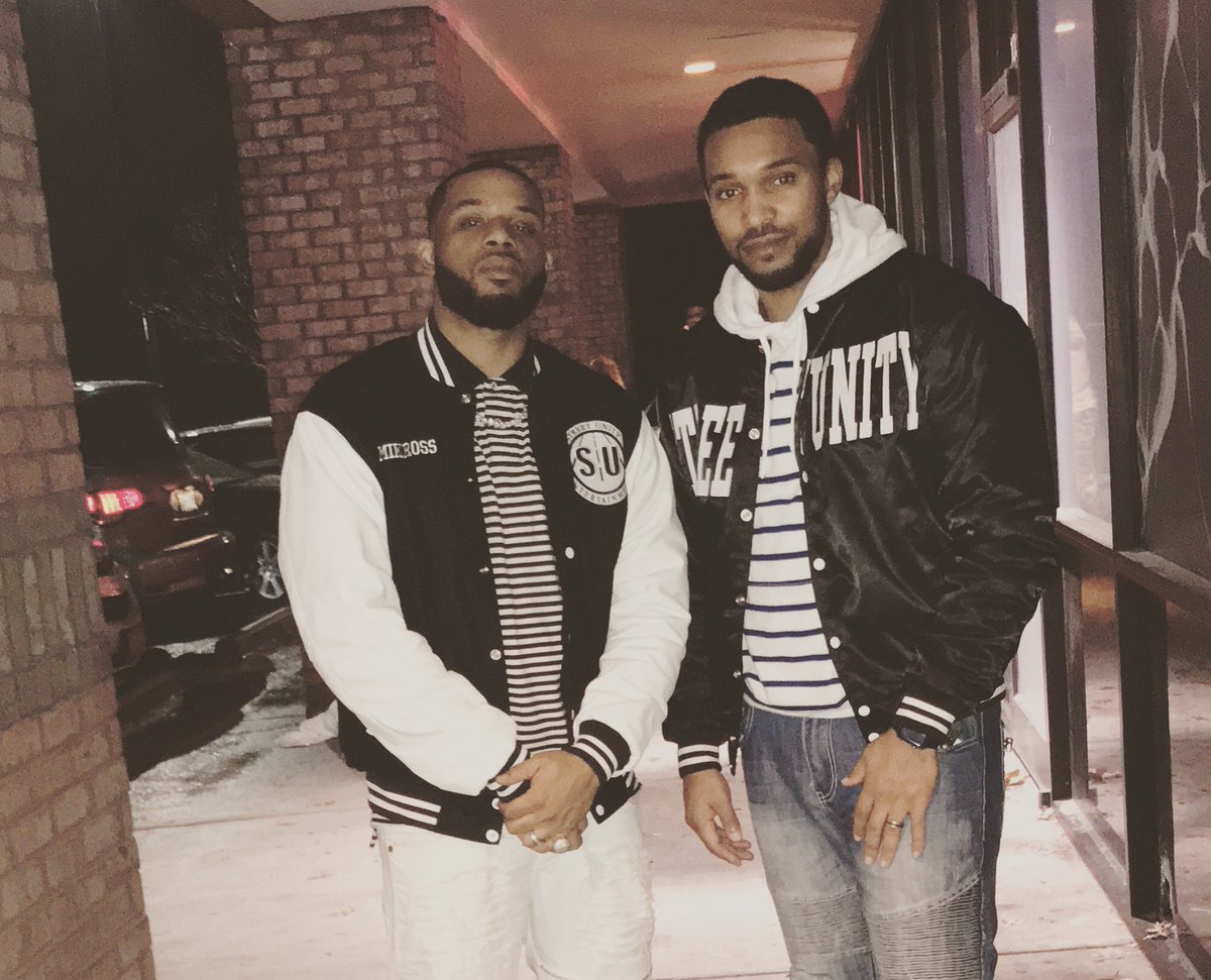 DJQuinnRaynor's tweet photo. Salute to #StreetUnity!! The listening party was super dope last night! Lots of good vibes and good music 💯💯 https://t.co/0pQ21y03PT