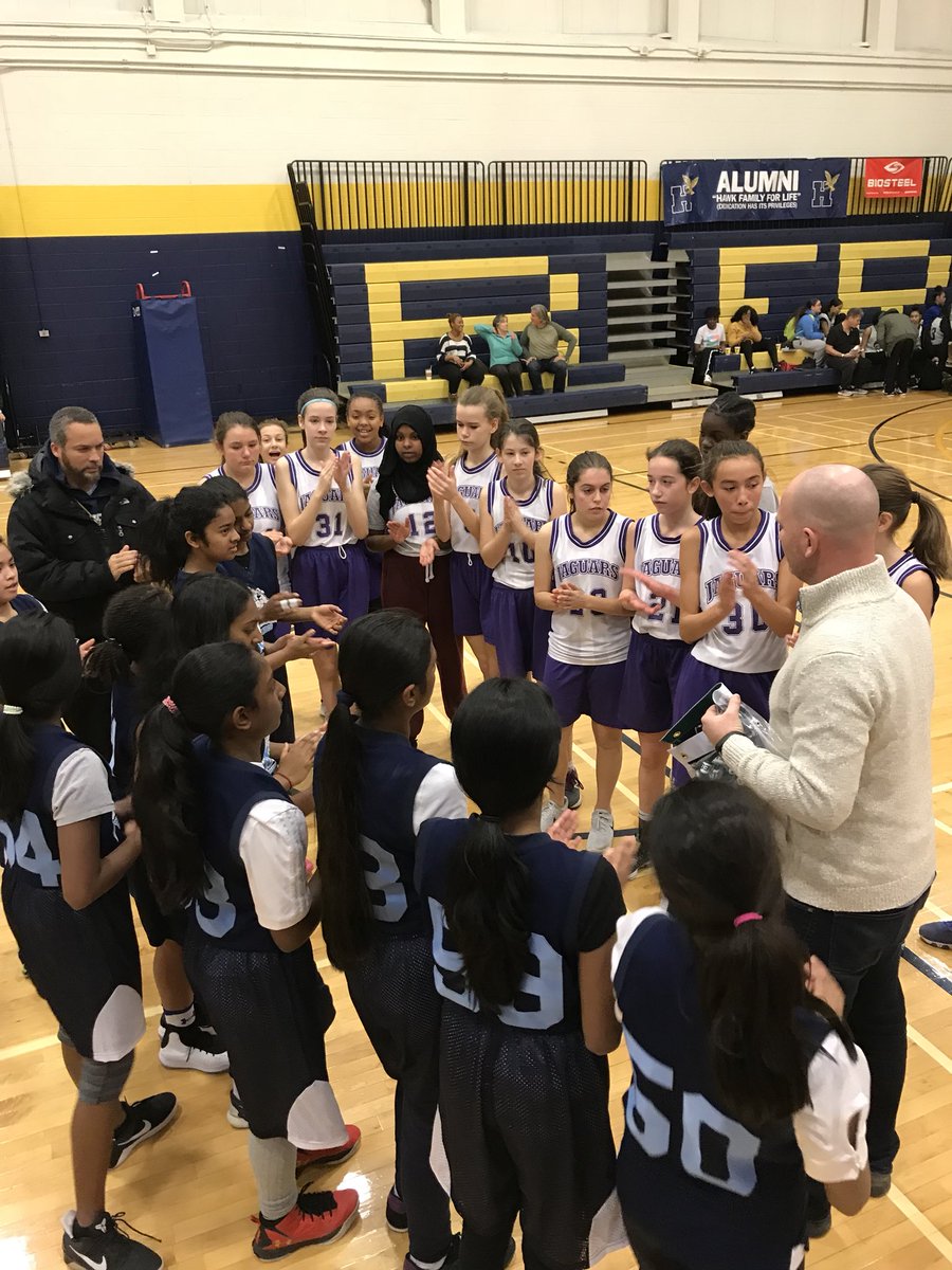 TDESAA_TDSB's tweet image. Champions @johngalthouse over @BrooksidePSTDSB in Gr7 Girls Final #tdsbsports #skillsondisplay