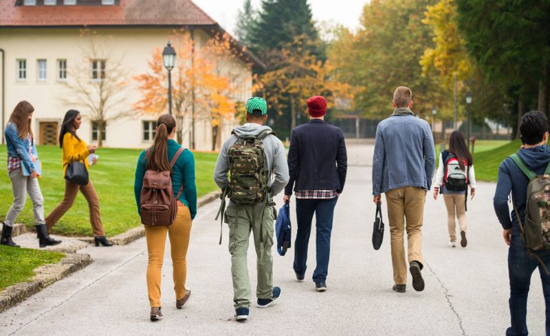 MarkBurrisBbCSA's tweet photo. Declining Enrollment? https://t.co/LL1UM46Avq Blackboard can help: https://t.co/ugiczigRFc &amp; https://t.co/Z5QFrohFYW
#HigherEd #CIO https://t.co/AM4tWbrSdI