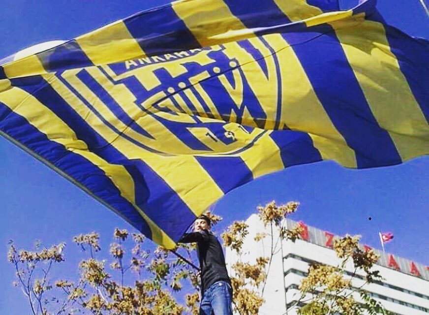 Süper lige bu kadar yakınken destek çıkın bu takıma başkanım. <a href="/mustafatuna0606/">Prof. Dr. Mustafa Tuna</a> #MustafaTunaSıraSende