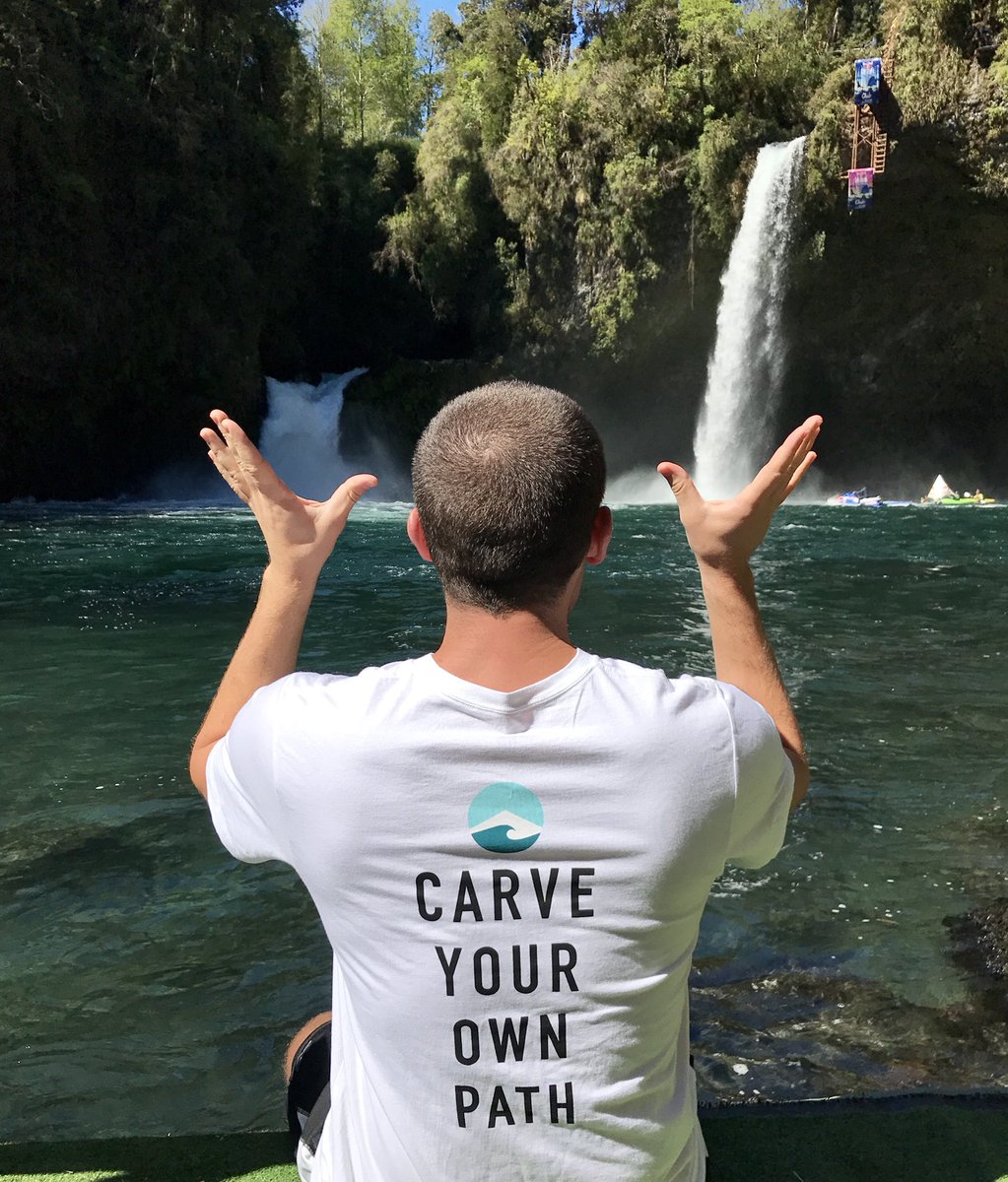 Got the #HumpDay blues? Fuel up with <a href="/CarveNutrition/">CarveNutrition</a>, find your happy place, and keep grinding👊🏻 #howicarve #protein #cookie #fitness #active #outdoors #waterfall #redbullcliffdiving