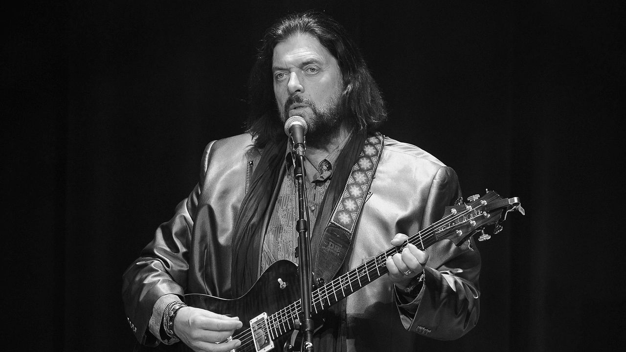 Happy birthday to Alan Parsons, who is 69 today! 