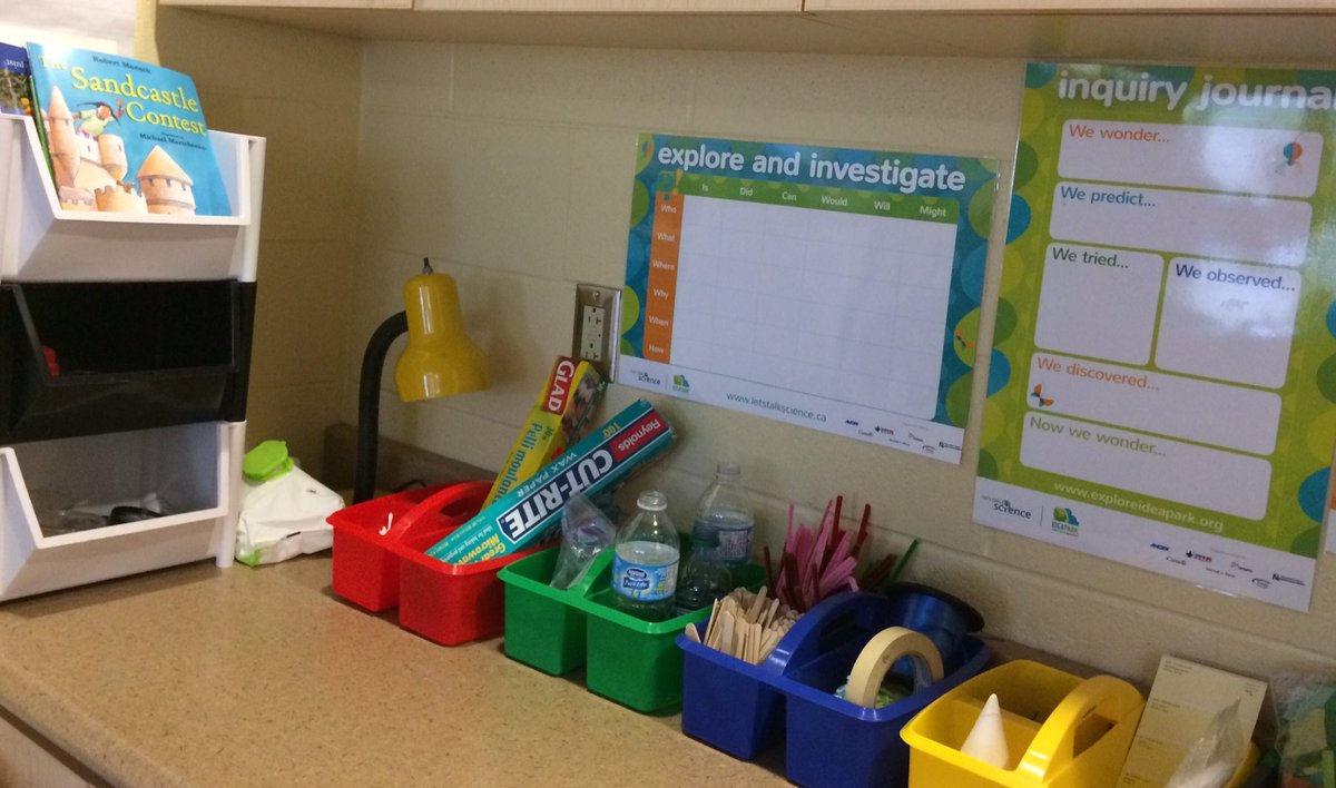 belinda_loder's tweet image. Our new curiousity center setup for the Structure Unit #doingscience #grade3fun #handsonlearning @NLESDCA @HTEK6 @ptoddw @FitzpatrickLynn