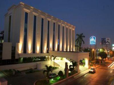 MayaTabasco's tweet photo. Date un tiempo para conocer nuestra historia y hospédate en el hotel con la mayor tradición en Villahermosa. https://t.co/HQvWVVGeUP
