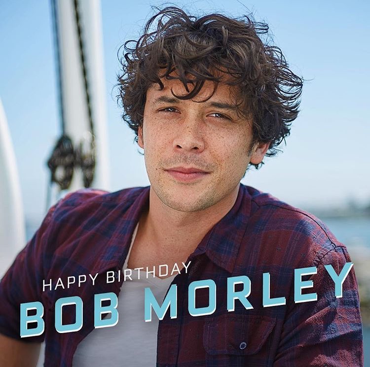 PHOTO | \"The world ending wouldn\t stop us from wishing Bob Morley a happy birthday!\" (via cw_the100 ig) 
