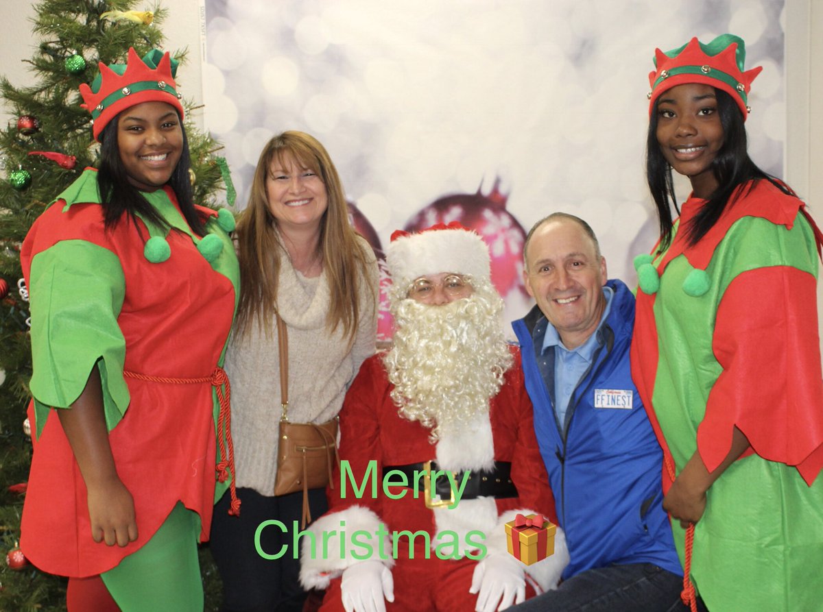 TheMGFoundation's tweet photo. Merry Christmas 🎄 #FFINEST #MATTitude https://t.co/DkrqYT6NO1