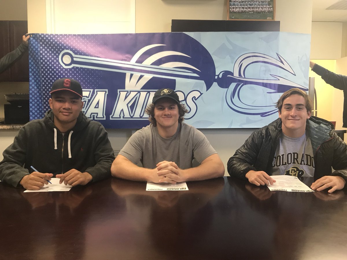A huge congrats to some talented Sea Kings !

Clyde Moore-U of Colorado commit
JT Murphy-U of Colorado commit
Tae Le - Stanford commit

More to come at next signing date...