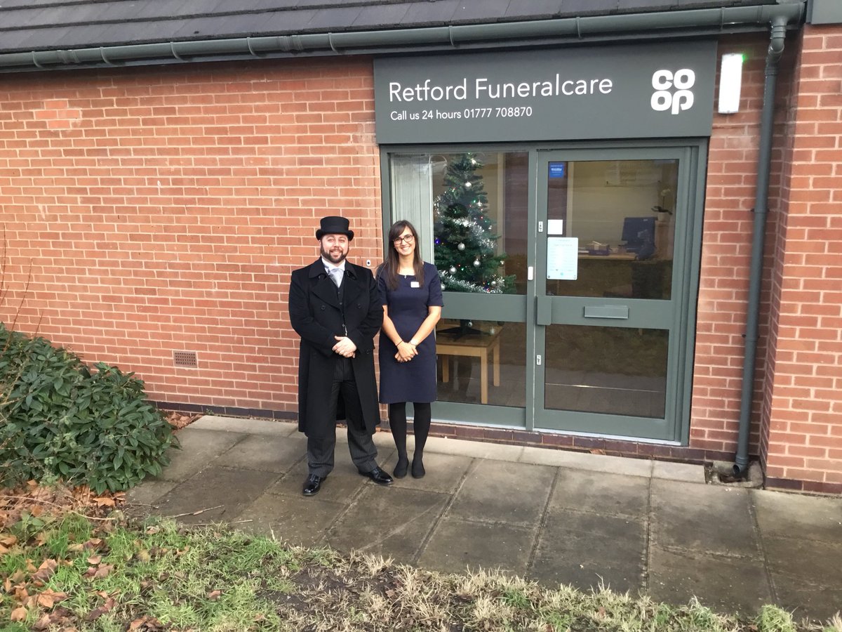 deananderson634's tweet image. Our new Retford @CoopFuneralcare launched today! It looks absolutely brilliant, Anji and Antonio have done a fantastic job! 😊@coop_ordsall @DavidCollingwo1 @Johncr531980 @andreabradley8