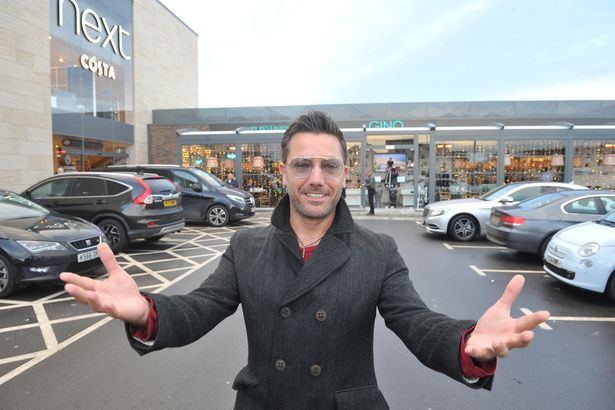 Have you visited <a href="/Ginofantastico/">Gino D'Acampo</a>'s new restaurant in Hull yet? 🍴 Here was Gino thinks of the city and the people of Hull >> ow.ly/v8kw30hllhs