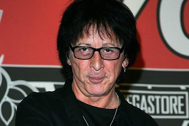     HAPPY 72nd BIRTHDAY Peter Criss 