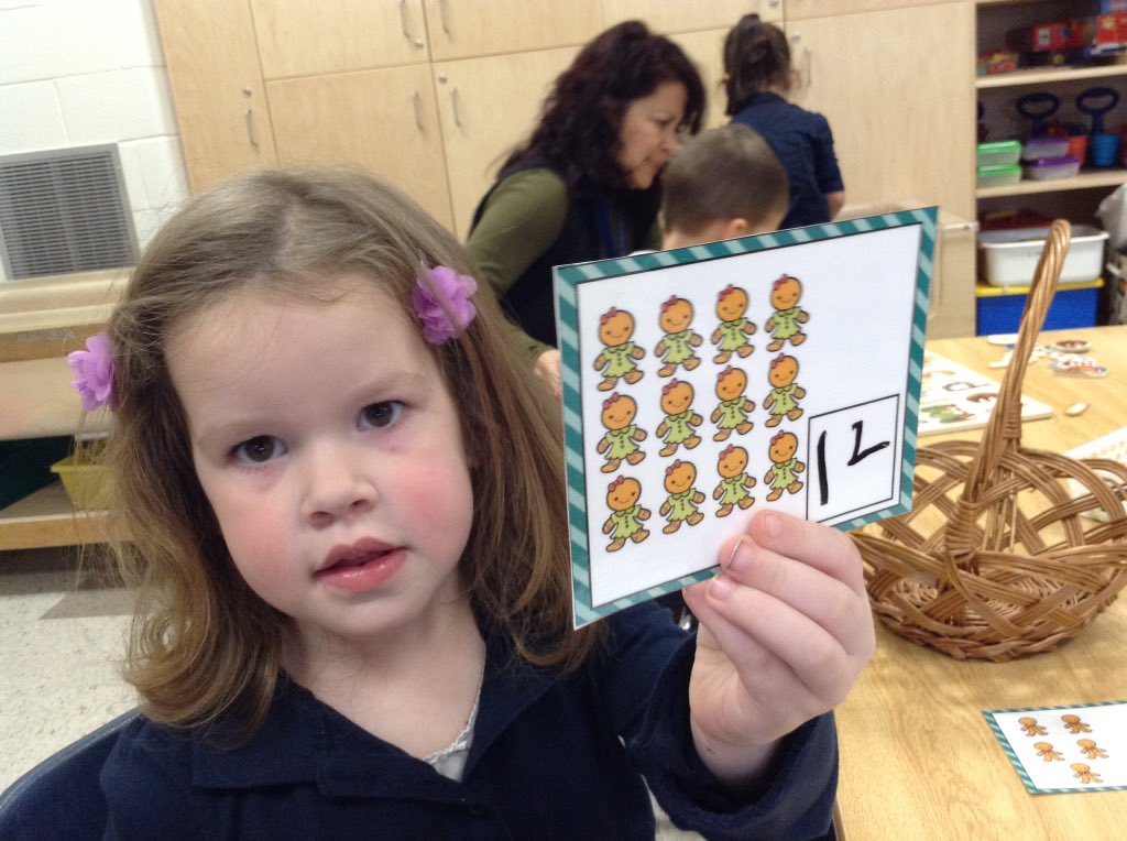 Mme_Craig's tweet photo. The gingerbread man numeracy activity was a hit!  Counting, recognizing and printing numbers!
#123cantcatchme #imthegingerbreadman https://t.co/thLV7QLay2