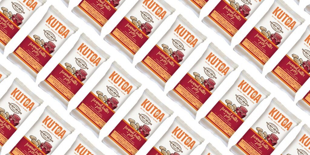 It's that traveling time of the year, so don't be the person who forgot to grab a #snackbuddy for the road! - KUTOA.com