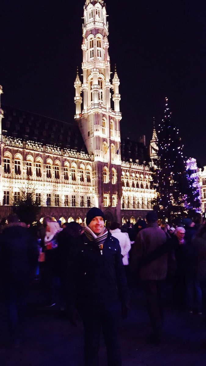 Bryan_BJD's tweet photo. Great few days in Brussels getting into the festive spirit 🎄🍻❄️ https://t.co/4ciOrsTQMS
