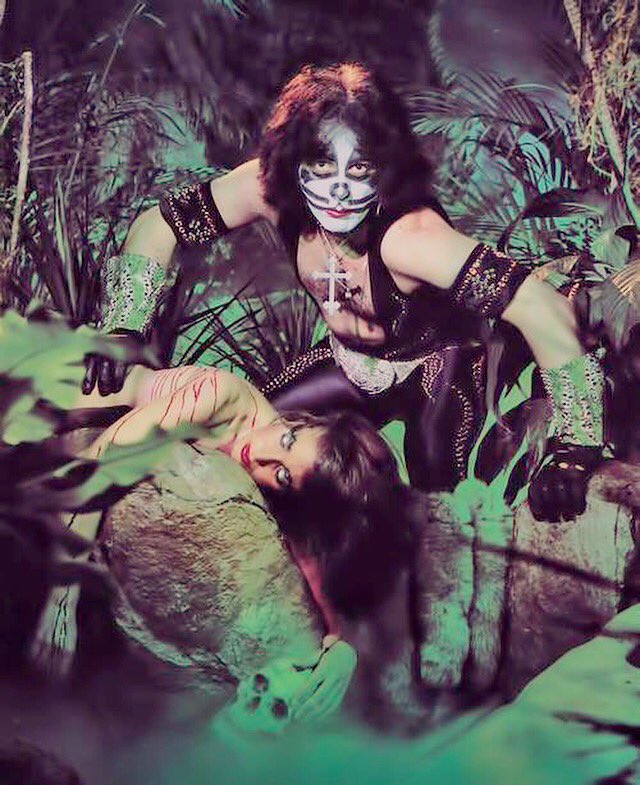 Happy Birthday to the original Catman PETER CRISS who turns 72 today! 