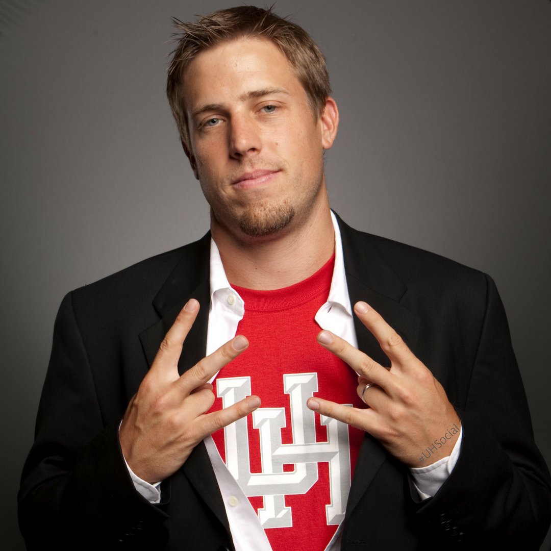 UHouston's tweet image. “I’ve had people tell me I couldn’t do this or do that for a long time. I had one scholarship offer out of high school, undrafted out of college. I’ve had a lot of naysayers in my time. I learned pretty early to ignore those people." ~ @casekeenum7 #WednesdayWisdom