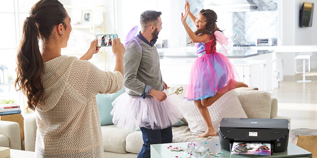 HP's tweet image. Make precious family moments last forever with the HP ENVY Photo printer and Instant Ink! ✨ #ReinventMemories hp.tl/6001DHwv7