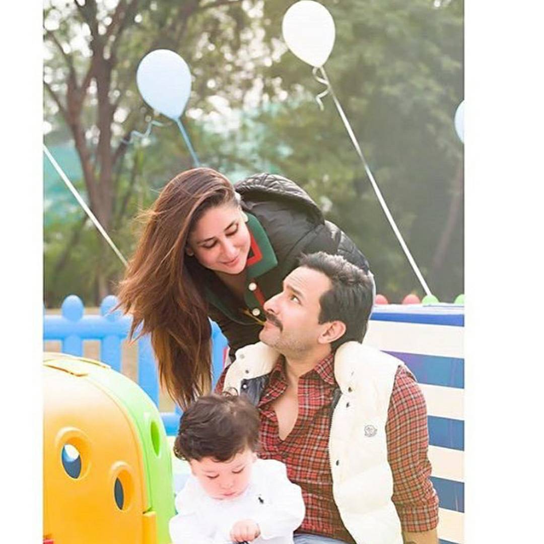 BaazBuzz's tweet photo. #KareenaKapoorKhan #SaifAliKhan 
#Taimur s Birthday celebrations 🤗😍😘 https://t.co/iwtbtyXirp