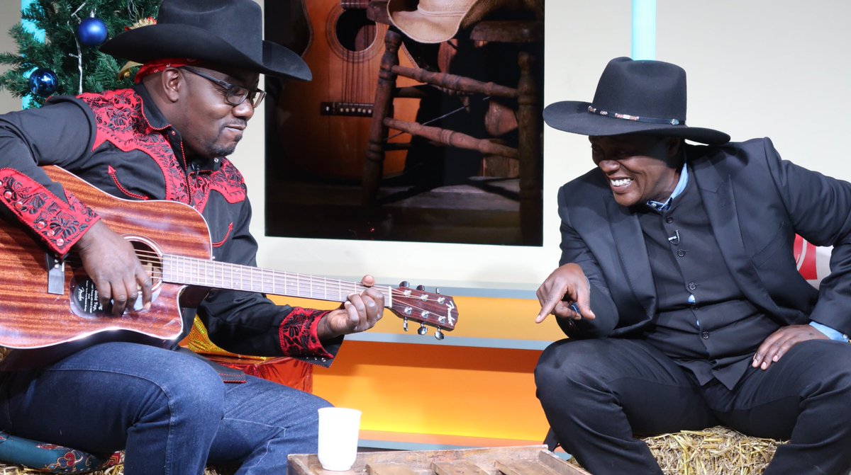 xtiandela's tweet photo. It’s a country Christmas on the Hay today with @SirElvis01 and @KoinangeJeff on @citizentvkenya!!

#JKLive https://t.co/8omnx7MzZv