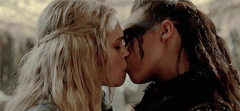 tvshowXpolls's tweet photo. Winner: Steroline and Clexa 🎉 https://t.co/9J4vmKdonh