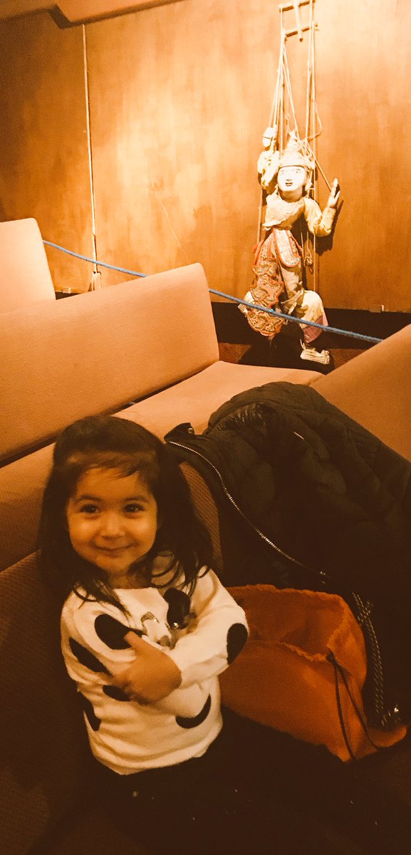 Pujahanda's tweet photo. A delightful &amp; entertaining evening watching the charming puppet show #thelittlechristmastree Well done @puppetbarge #xmasmagic #puppetshow #oldschool #ilovetrees #StoriesForTheSoul #MyPassionforTrees #toddlerlife #ilovelondon #theatre ♥️🎄♥️ 🌳♥️🌲♥️🌴♥️ https://t.co/0e87AxFVaI