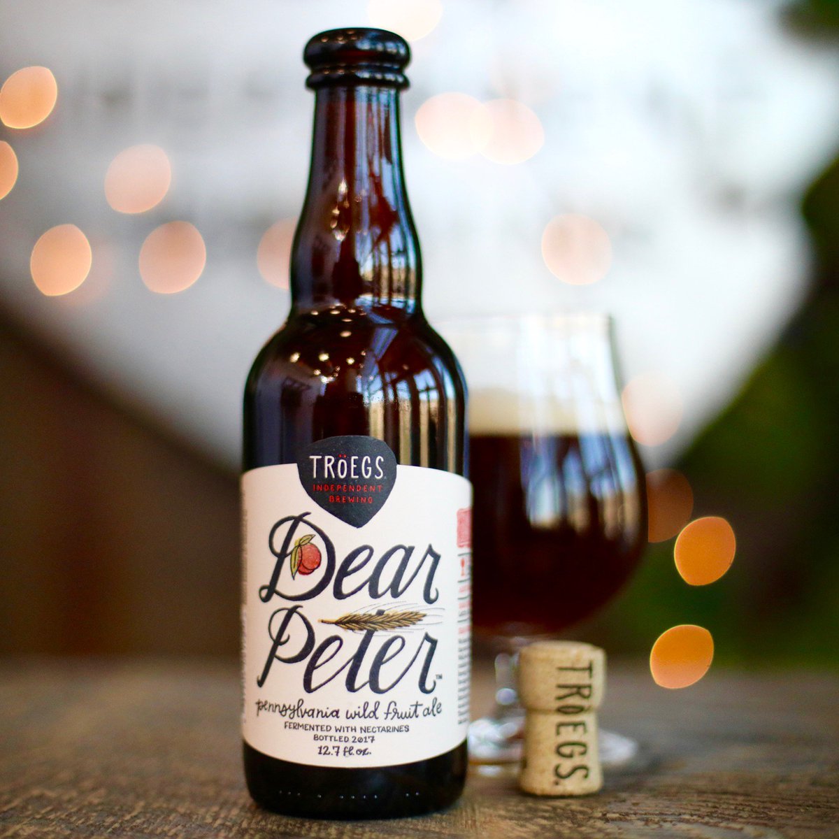 TroegsBeer's tweet photo. In 2016, when Peters Orchards lamented what a hailstorm had done to their nectarines, our ears perked up. We took 7,070 lbs of scarred fruit off their hands to create Dear Peter, a bracing sour with a sweet, overripe nectarine nose. Thurs, only at the brewery #SplinterWonderland https://t.co/H7SMQPfVCZ