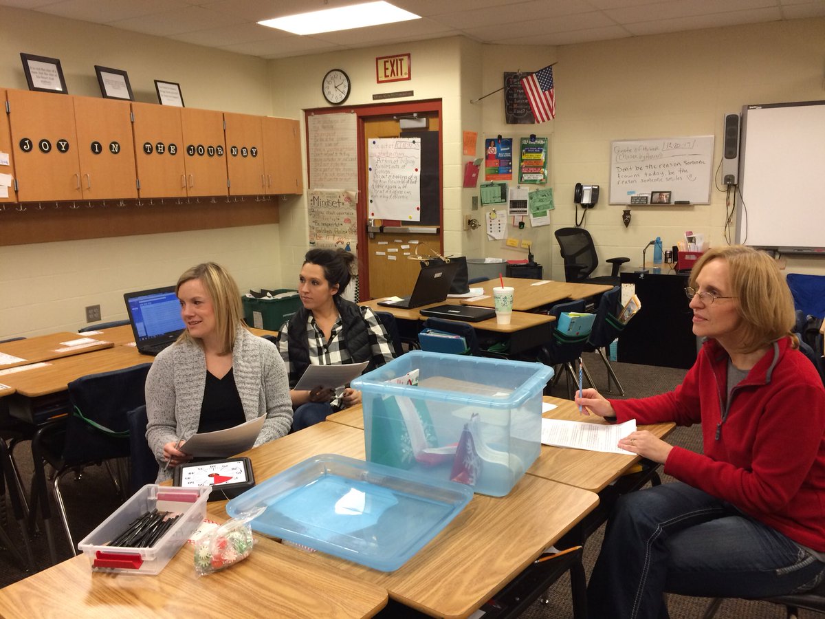 karenr6191's tweet image. Discussing equity in @SVElsr7 for #R7PD