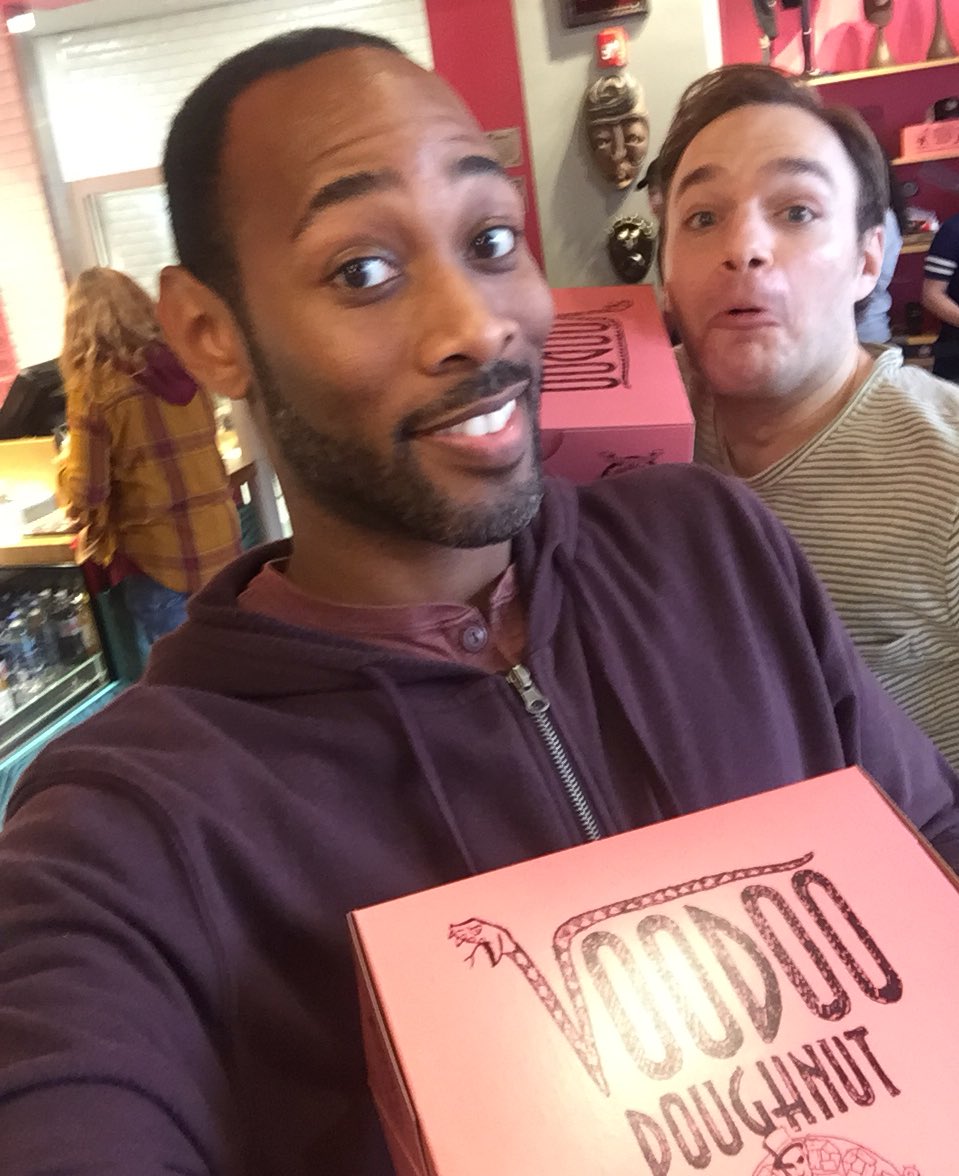 marcus_t_thomas's tweet photo. Just had to try ‘em! All up in them Voodoo Doughnuts with this crazy kat. #marcustthomas #donuts #doughnuts #voodoo #delicious #citywalk
.
.
.
.
#universal #maplebar #glaze #fritter #tasty #good #foodporn #instagood #live #enjoy https://t.co/9DKjDeDUFX