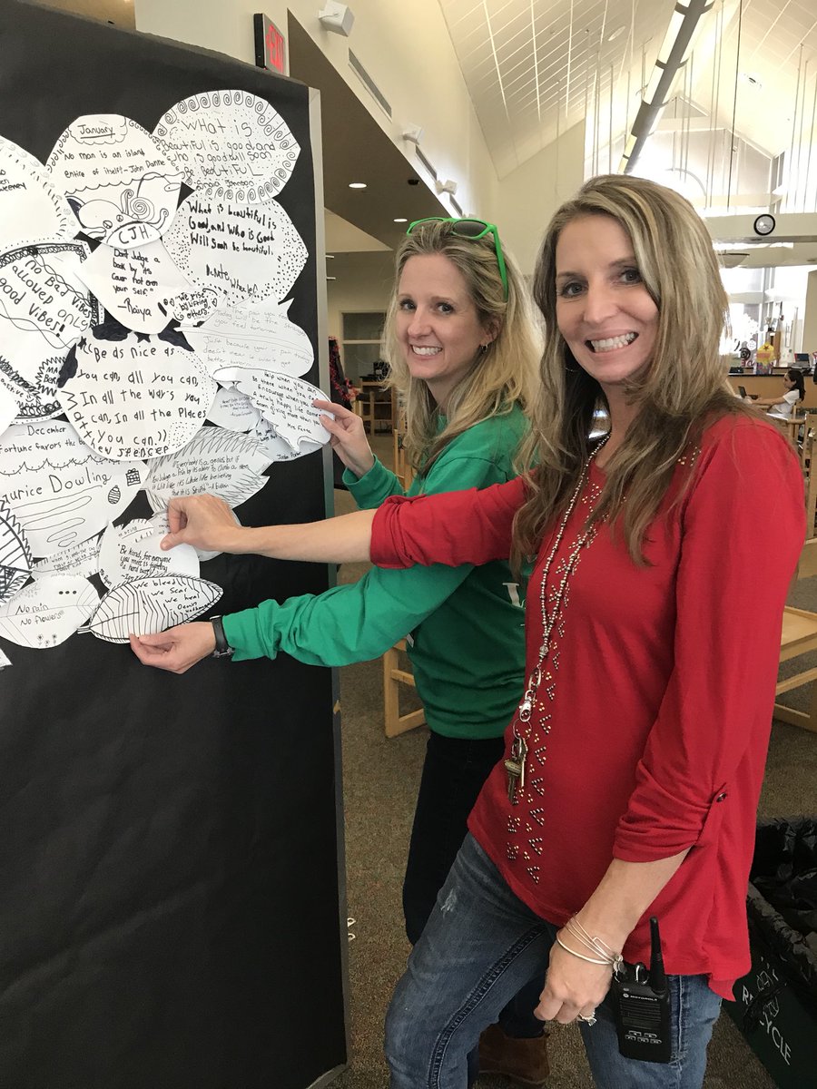 OBMSMedia's tweet photo. Creating our precept wings in the media center! #oneschoolone book #Wonder https://t.co/uqAUoiE6qr
