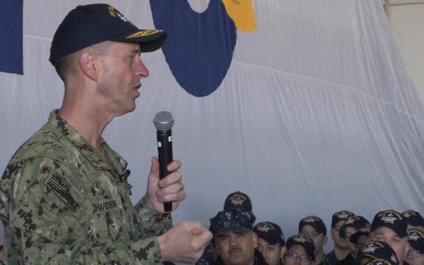 MT @NavalInstitute: @CNORichardson wants more exercises with foreign navies in 2018 - news.usni.org/2017/12/19/cno…