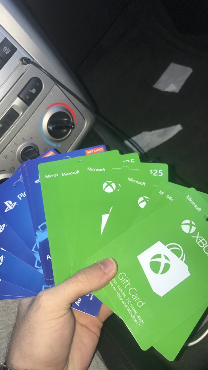 YaBoySavage_'s tweet photo. soooo uhhhhh rt for some christmas cheer tonight??? https://t.co/f4iFRNMBkX
