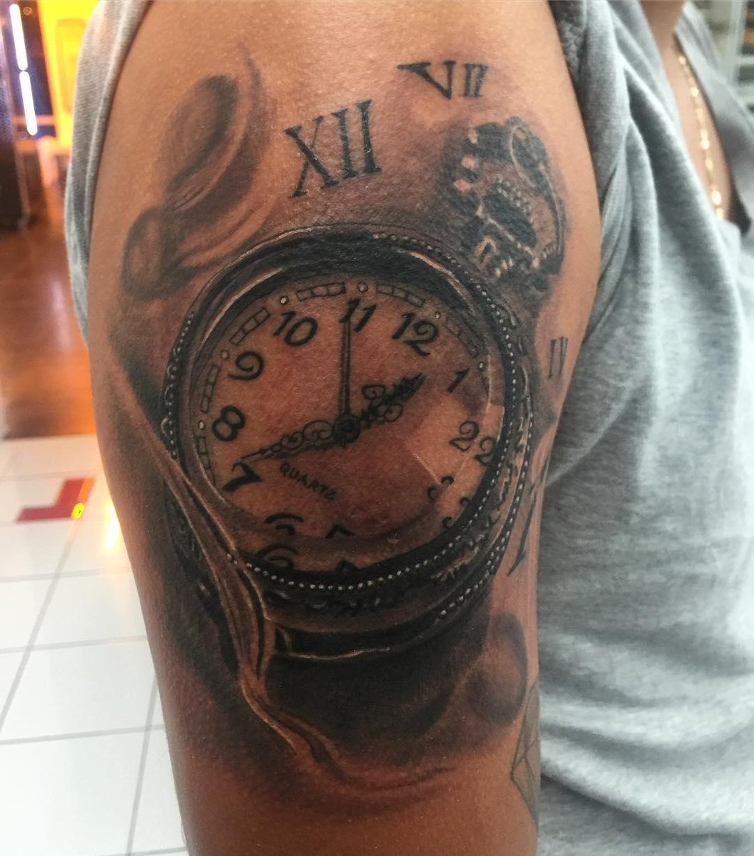 上 clock running out of time tattoo 270285-Clock running out of time tattoo