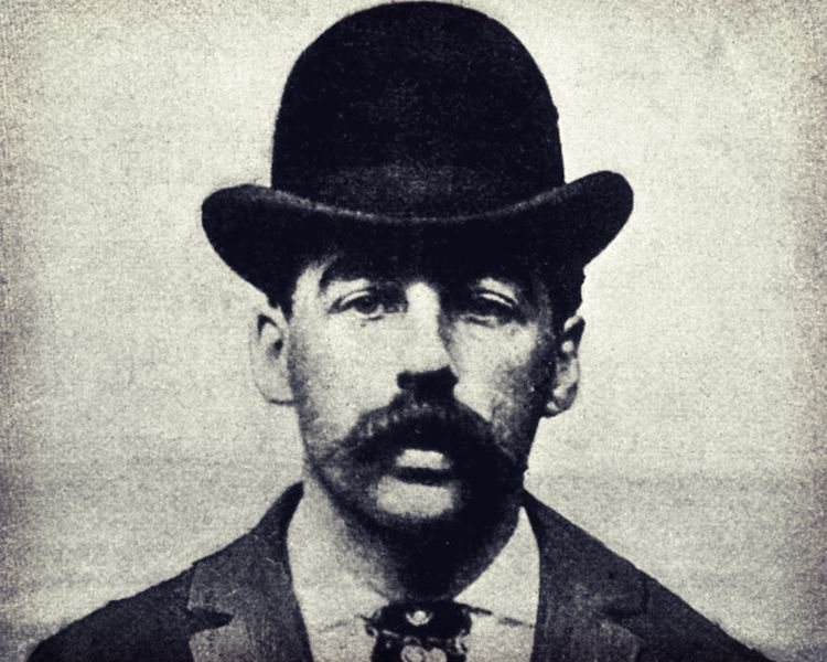 OccultMuseum's tweet photo. Considered to be America’s first serial killer, H. H. Holmes may have been master of a diabolical castle filled with trapdoors, secret rooms, and body chutes to the dark cellar below, his unending scheming to make money eventually led to his downfall ~ 
 https://t.co/Ew9xK74pW7 https://t.co/nKv6bdmhwr
