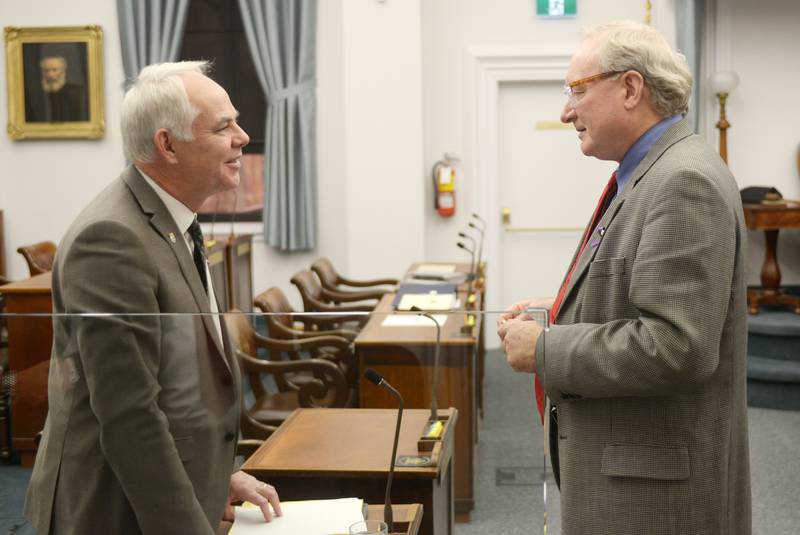 PEIGuardian's tweet image. BREAKING: Green leader Peter Bevan-Baker kicked out of P.E.I. legislature as fall sitting ends theguardian.pe.ca/news/local/gre…