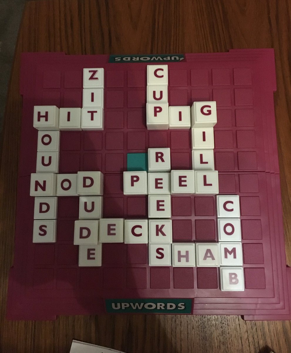 KateLeonard5's tweet image. When you get hammered at #upwords cause people will use any old shit to gain points 🤦🏻‍♀️ WTF is ‘Reeks’ @fahimchoudhary 😂🙈