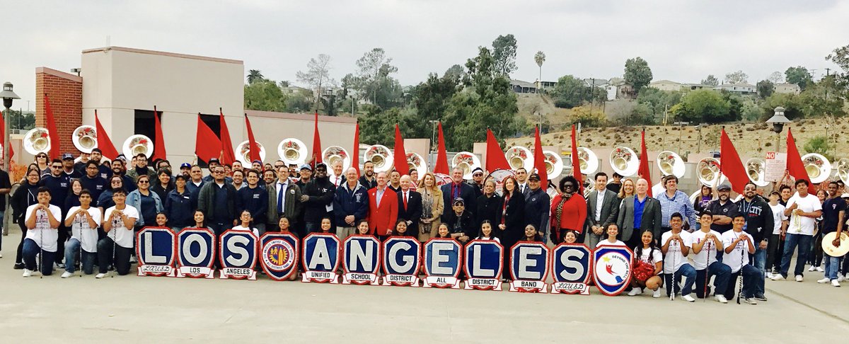 @LASchools All City Honor Marching Band welcomed dignitaries to their Tournament of Roses practice @CalStateLA. This is the 46th consecutive year the All City Honor Marching Band will participate in the Tournament of @RoseParade on Jan. 1. bit.ly/2DhMMHO @BTBLA