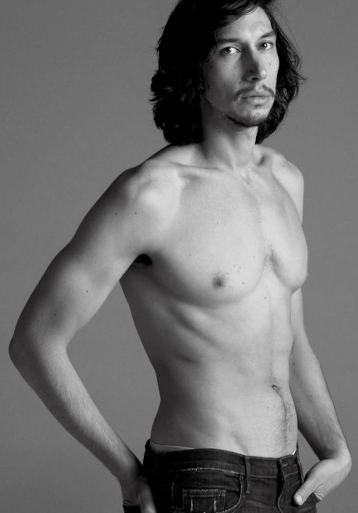 VadersShadow's tweet image. Kylo or his Grandpa? 

RT for Anakin, Like for Ren.