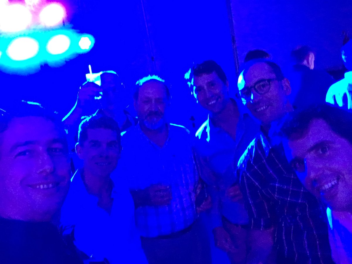 11FNevares's tweet photo. #FiestaCREA https://t.co/JD9EbxqW3G