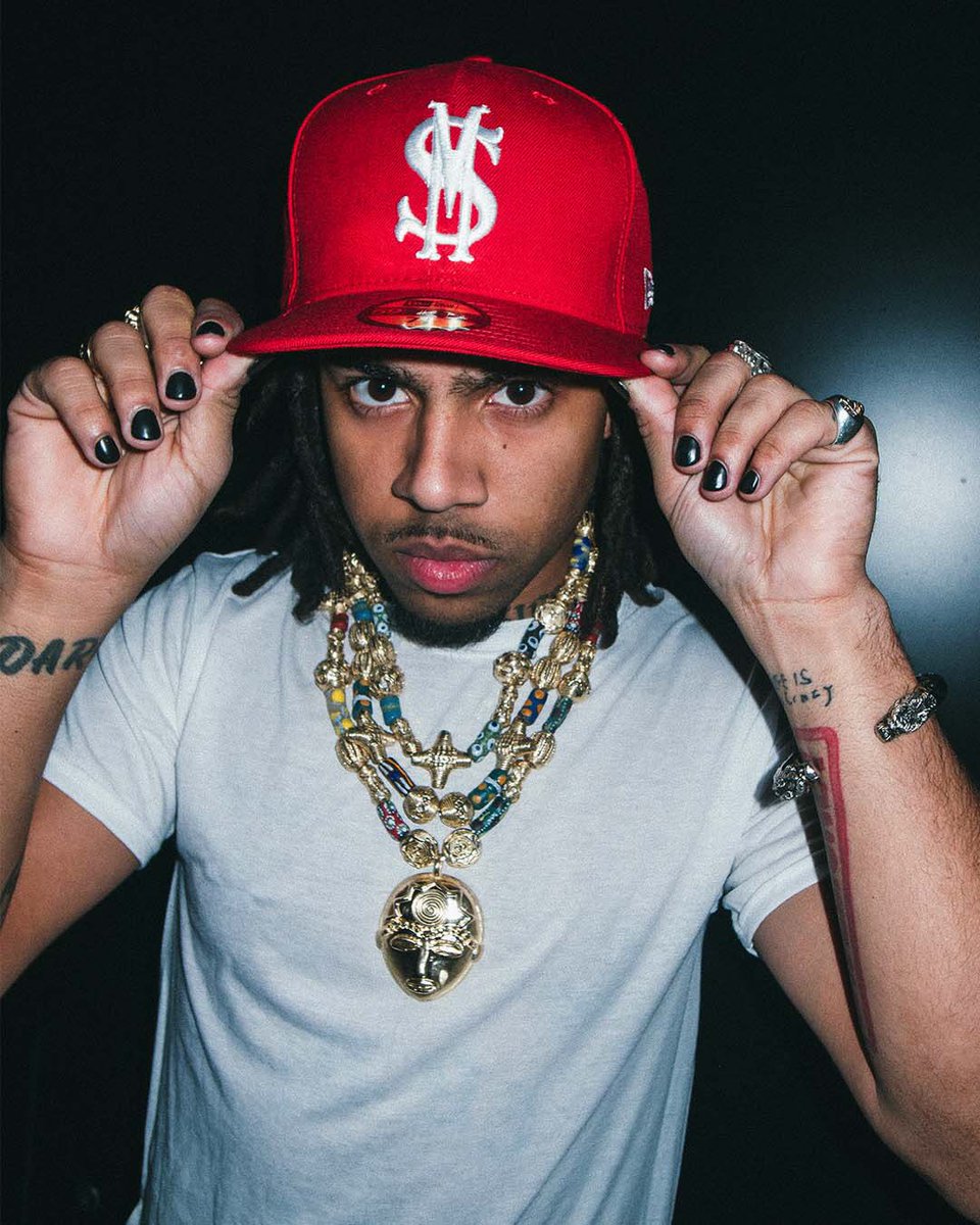 SAVEMONEY tweet media