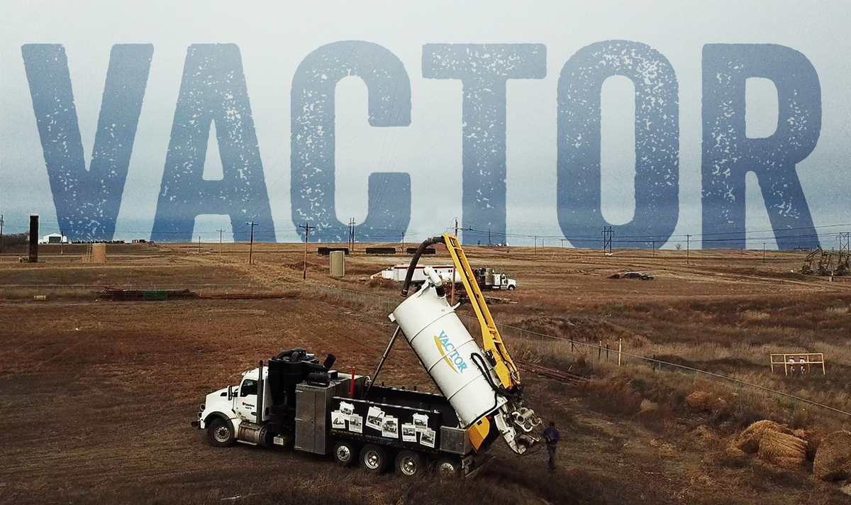 vactormfg's tweet photo. We've had some awesome photos shared for our ornament giveaway on our LinkedIn page. Go check em out! Here's another drone shot from us of the HXX concept truck. #Vactor #WorkAssured https://t.co/fIO0JzK2yB https://t.co/zUVXLwTgqO