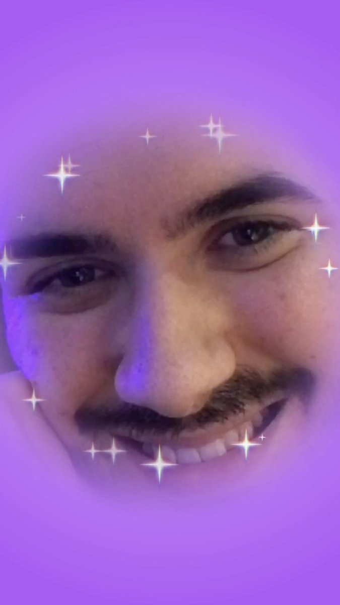Wismichu's tweet photo. Buenas noches https://t.co/Z3nr4WS7UL
