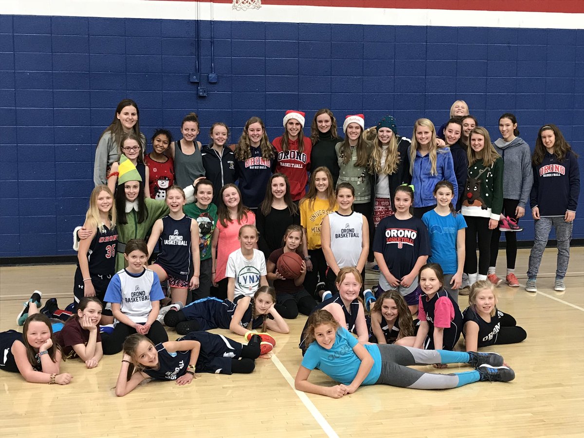 OHS_GirlsBB's tweet photo. Check out those future Spartans! So thankful our players give back! #soproud #clinic #GoSpartans https://t.co/mHRI8yEgvN