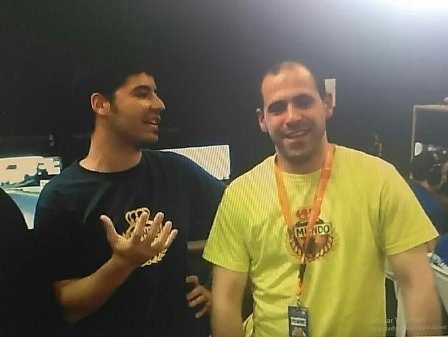 <a href="/speedupsimteam/">SpeedUp Sim Team</a> <a href="/OzcoidiAreta/">Daniel Ozcoidi Areta</a> <a href="/ToniRuiz_MGT/">Toni Ruiz</a> @atutusaus <a href="/koke_speedup/">Jorge Mayoral Bruno</a> <a href="/Xaviho/">Javier Navarro</a> <a href="/antonio_jimnez/">Antonio Jiménez</a> <a href="/RioboRacing/">David Riobó</a> <a href="/MundoGT/">MundoGT</a> <a href="/Gtseri3s/">GTSeries</a> Txostinen!!! Que bueno que volviste!!!! Pocos pueden contar haber estado en el primer primerisimo presencial de MundoGT. Has caído en buenas manos con esta gente, a volver a disfrutar