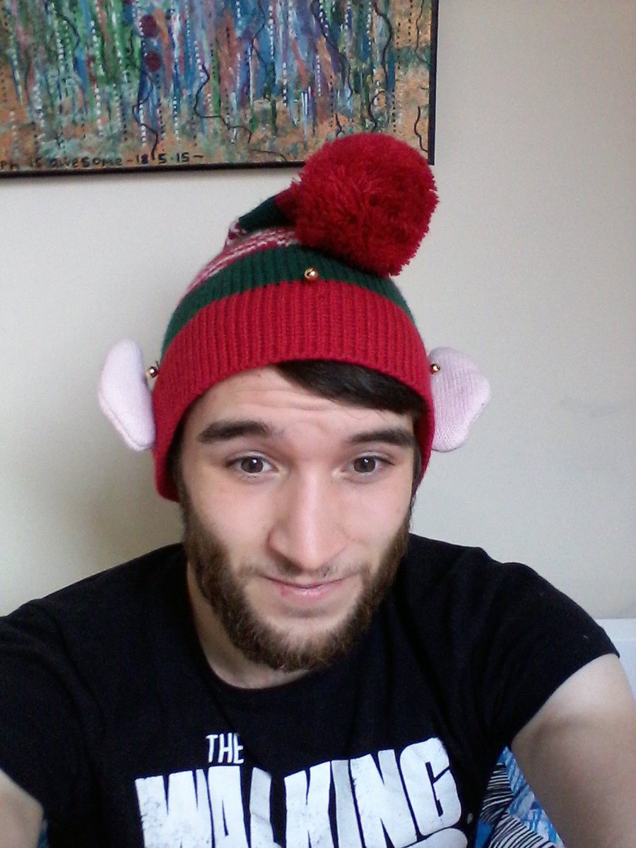 llyrwilliams96's tweet photo. Christmas is coming @takingflightco #CheerForGood https://t.co/tmMUGwaKs0