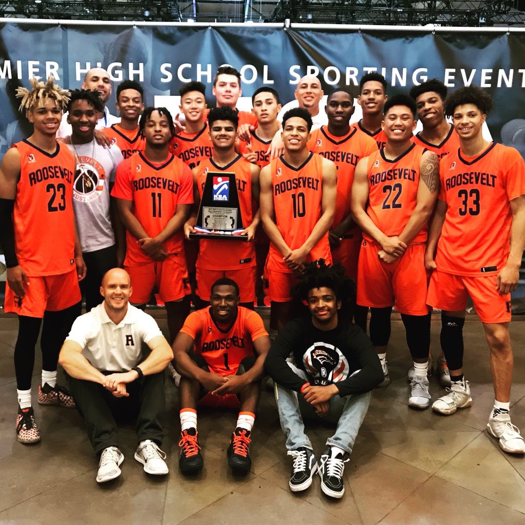 Roosevelt boys basketball team wins tournament title in Florida dlvr.it/Q6xMFq
